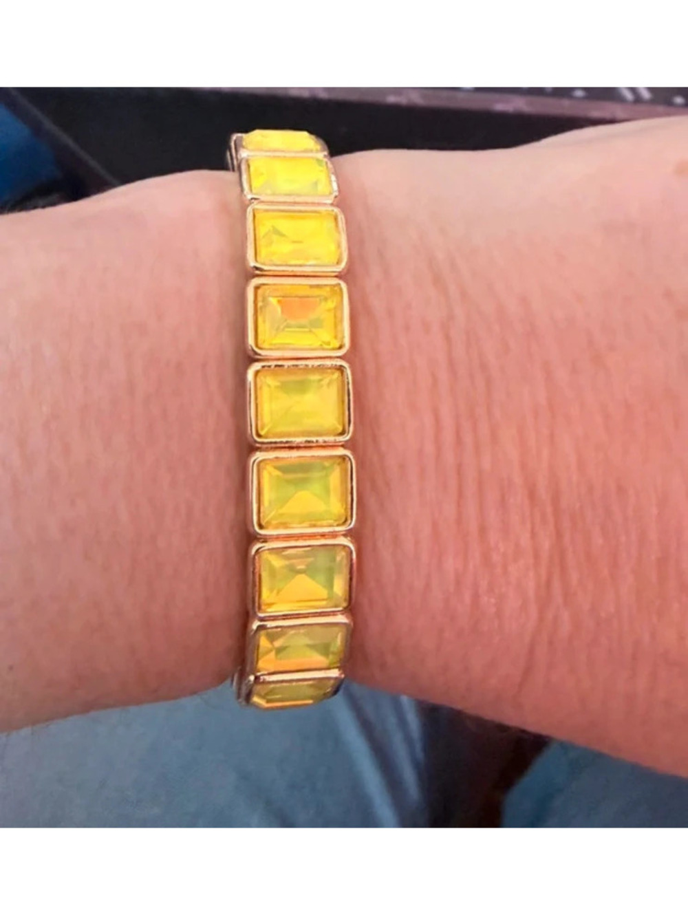 New Without Tags Yellow Crystal Stretch Bracelet with Gold-Tone Finish